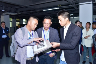 NFX_0407-opq3266034647